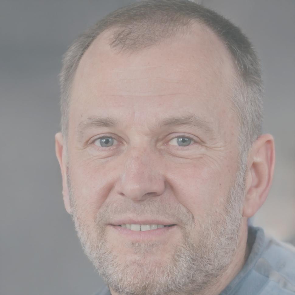 Dimitar Kirilov, senior financial consultant specializing in small business budgeting